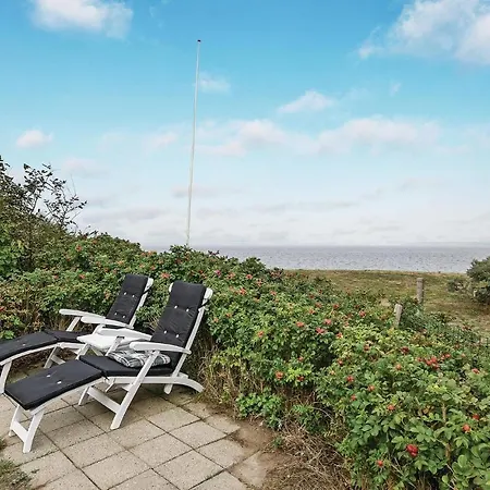 Vakantiehuis Nice In W/ Wifi And 3 Bedrooms *